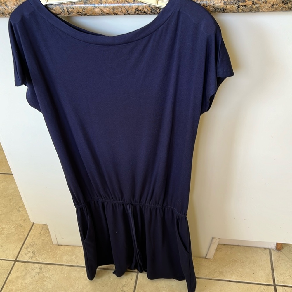 Shein Romper dark blue size M. Boat neck. Elastic waist. Barely worn. Clean.